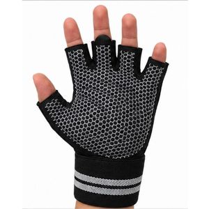 Guantes de Gimnasio Premium de Alta Demanda que Brindan Agarre Mejorado, Movimiento Flexible y Soporte Cómodo para Cada Sesión - Product Image 5