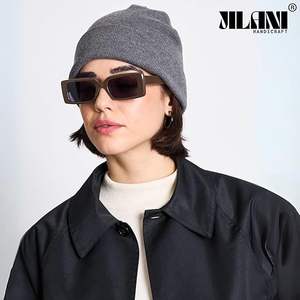 Chapeau beanie ample gris pour femme Jilani Handicraft pour l'hiver, fabriqué avec un matériau de rembourrage en laine chaude - Product Image 4