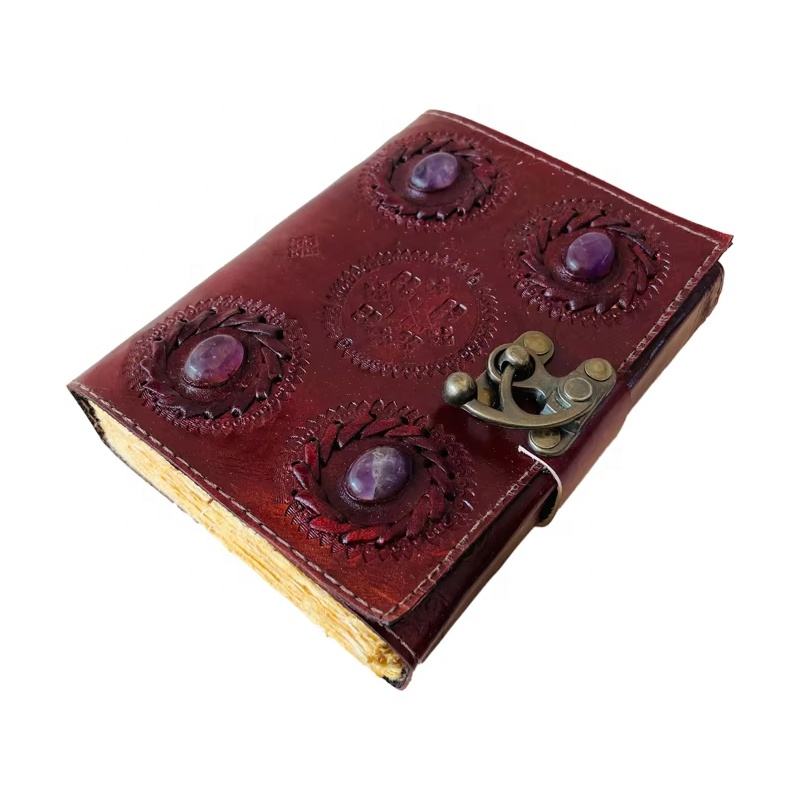 สีน้ำตาล