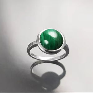 Anillo de malaquita auténtica, plata de ley 925, piedra de protección natural, joyería para mujer, regalo delicado - Product Image 1