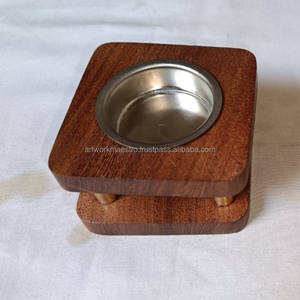 Porte-encens Bakhoor artisanal en bois, motif carré, nouveau design, fabriqué à la main par des artisans indiens - Product Image 1