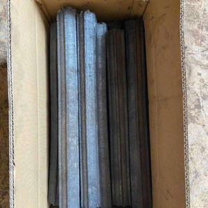 [Sans fumée] Charbon de bois de briquette de sciure de bois | Brûlure longue à haute température | Pour restaurant BBQ | Vietnam - Product Image 2