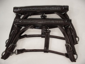 Productos ecuestres: Arnés de cuero acolchado suave para caballo, tallas personalizadas disponibles al mejor precio en India - Product Image 2