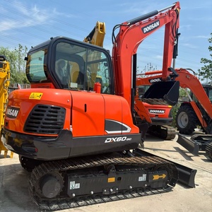 Mini-excavatrice Doosan DX60-9C d'occasion de haute qualité, 6 tonnes, avec pompe hydraulique, moteur à engrenages et roulement, efficace et fiable - Product Image 4