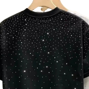 เสื้อยืดผู้ชายสั่งทำพิเศษจากสหรัฐอเมริกา ประดับด้วยคริสตัลหรูหรา ระยิบระยับ พรีเมียม ผ้าฝ้ายคุณภาพสูง สไตล์สตรีทแวร์ ดีไซน์หน้า-หลัง คุณภาพเยี่ยม - Product Image 5