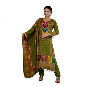 Presentando el Salwar Kameez Moderno y Tradicional Próximamente en Tienda: Kruti Pent Dupatta con Estampado en Relieve, de Secado Rápido, para Bodas, en Faux Georgette, de Fateema Fashion - Product Image 1