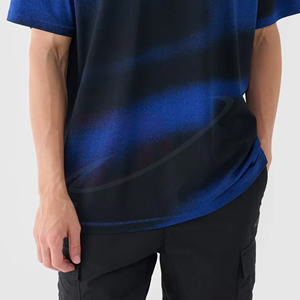 Camiseta de algodón para hombre, cuello redondo, manga corta, teñido degradado azul y negro, ajuste regular, informal, tejido transpirable, diseño de color liso - Product Image 5