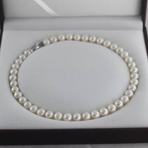 Collar de Perlas de Agua Dulce Blancas de 10-11 mm, Perlas Redondas Completas con Caja de Regalo - Product Image 4