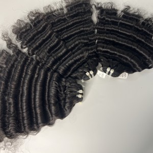 หนังกําพร้าพื้นผิวร้อนจัดแนวผมดิบคุณภาพสูงเครื่องทอผ้าคลื่นลึกสีดํามัดคู่จาก Qhair - Product Image 5