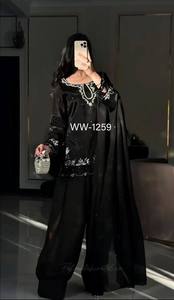 Elegant Blue Silk Salwar Kameez With Embroidered Dupatta Traditional Women's <b>Wedding</b> Wear India Pakistan - Product Image 4