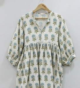 Robe d'été formelle simple 100 % coton faite à la main, écologique, motif floral imprimé au bloc indien, respirante, taille naturelle, longueur midi - Product Image 3