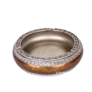 Cendrier rond en métal pour cigarettes, couleur personnalisée, cendrier de table pour cigares avec logo personnalisé, fabricant Inde - Product Image 3