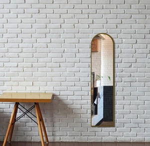 Espejo de pie sencillo, perfecto para decoración de esquinas en el hogar, oficinas, centros comerciales, estudios. Espejo de diseño limpio y para interiores modernos. - Product Image 3