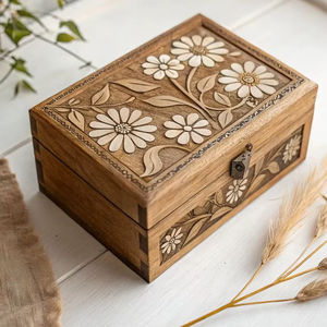 Boîte de rangement en bois multifonctionnelle de qualité supérieure avec options personnalisables et design de Noël bouddhiste pour l'organisation du bureau - Product Image 1