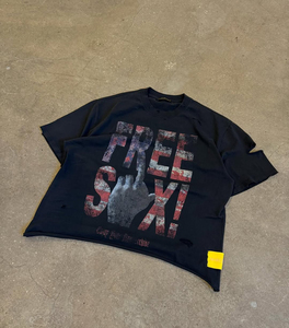 T-shirt court en molleton bouclette 200 grammes, col ras du cou, imprimé par transfert thermique avec logo personnalisé du fabricant, ourlet brut vieilli - Product Image 2