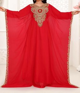 Abaya Roja Bordada, Larga Hasta el Suelo, para Mujer, Manga Larga, Estilo Modesto de Medio Oriente, Color Sólido, Poliéster, Corte Regular, Talla Grande - Product Image 1