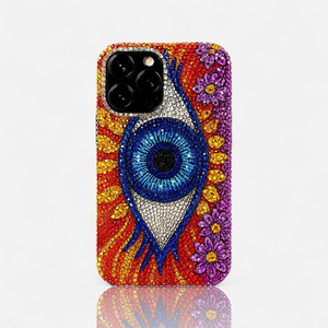 Coque de téléphone de luxe à thème sportif, brodée main, style héritage, perles de coton, broderie d'équipe de baseball, artisanat et objet de collection - Product Image 1