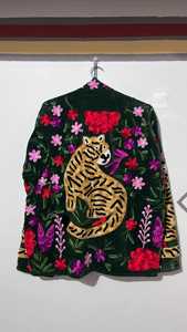Chaqueta Boho de Terciopelo Bordada con Patrón de Tigre y Flores, Frente Abierto, Manga Larga, Corte Holgado, Unisex, para Todas las Temporadas - Product Image 5