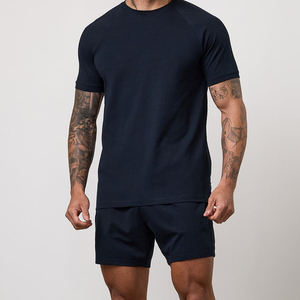 Shorts de sport décontractés personnalisables pour hommes, 100 % polyester molletonné, entrejambe de 5 pouces, couleur unie, anti-plis, service OEM - Product Image 6
