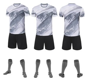 เสื้อฟุตบอลผู้ชายแบบสั่งทำพิเศษ-โพลีเอสเตอร์ 100% แห้งเร็ว ระบายอากาศได้ดี พิมพ์ลายชื่อผู้เล่นและโลโก้ด้านหน้า แขนสั้น - Product Image 1