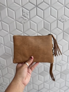 Pochette de poignet élégante en cuir de vachette à motifs western, petit portefeuille avec patchs personnalisés pour usage quotidien - Product Image 3