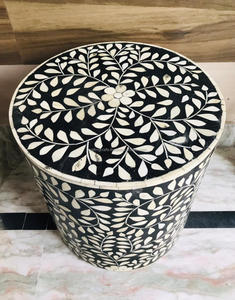 Nuevo Diseño de Alta Calidad, Mesa Auxiliar de Estilo Antiguo con Incrustaciones de Concha, Taburete Rayado en Negro, Artesanía India - Product Image 6