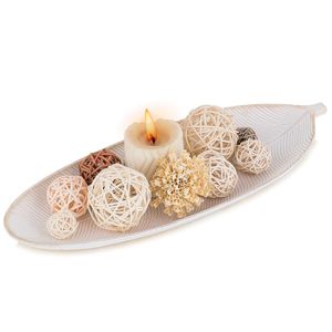 Plateau décoratif de luxe en forme de feuille avec bougie et boules de rotin, pot-pourri naturel, bol centre de table pour table basse, table à manger, salon - Product Image 1
