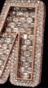 Pendentif Lettre Entièrement Sertie de Diamants de Laboratoire pour Femme, Bijoux Hip Hop Tendance, Plaqué Or Rose et Rhodium, Jay Balaji Diamonds India - Product Image 2