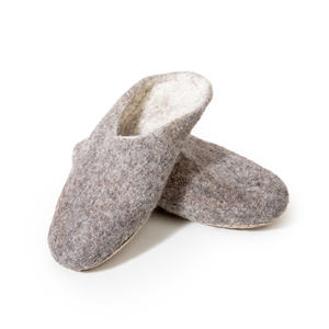 Chaussons en <span class=keywords><strong>feutre</strong></span> de laine faits à la main et durables avec <span class=keywords><strong>semelle</strong></span> en cuir antidérapante, chaussures d'intérieur ajustables pour hommes et femmes - Product Image 5