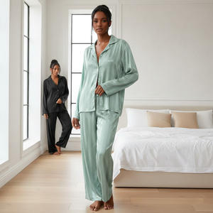 Camisón de satén para mujer de talla grande, cuello en V, tirantes, manga corta, secado rápido, elegante ropa de dormir, pijama a cuadros Buffalo al por mayor, pantalones cortos - Product Image 1