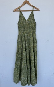 Robe longue décontractée en coton pour femme, sans manches, col en V, boutonnée sur le devant, à volants, style bohème, pour l'été et les vacances - Product Image 4