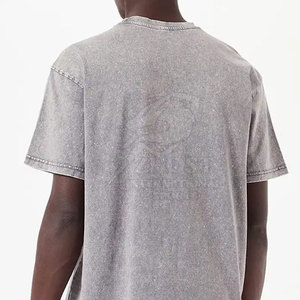 Vêtements de mode de haute qualité, tissu doux, confortable, look usé, t-shirts pour hommes effet délavé pour un style urbain quotidien. - Product Image 2