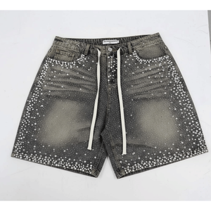 Fabricante de Shorts de Mezclilla con Pedrería de Marca Privada, Soporte para Diseñadores de Moda Emergentes, Producción en Masa y Muestras - Product Image 1