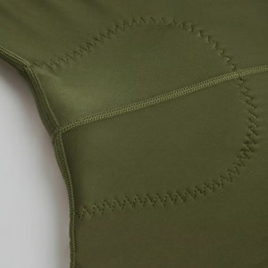 Tenue de cyclisme pour VTT grande taille, écologique, à séchage rapide et respirante, comprenant un maillot de cyclisme de haute qualité et un short à bretelles personnalisé - Product Image 4