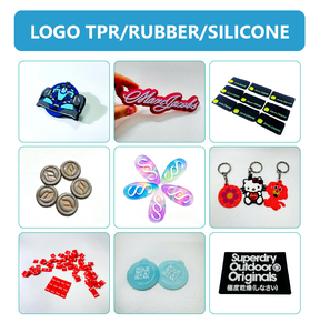 Étiquette porte-clés 3D en silicone personnalisée Quan Chi, patch élégant à coudre pour chapeaux, vestes, sacs et accessoires avec logo en caoutchouc - Product Image 2