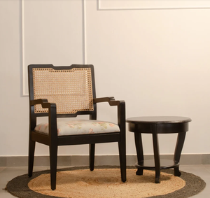 Fauteuil traditionnel en bois avec dossier en rotin et revêtement floral, chaise de salon, structure en bois massif faite à la main - Product Image 6