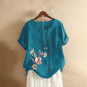 Custom logo Summer Women T-shirts Short <b>Sleeves</b> Designer T Shirt Graphic <b>Butterfly</b> Printed Ladies Tops T Shirt - Product Image 1