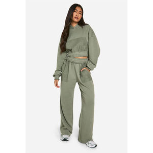 Hoodie court personnalisé pour femme – Sweat à capuche décontracté et oversize pour femme - Product Image 1