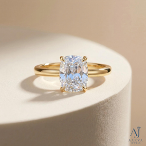 Anillo de compromiso de moissanita con corte cojín y banda solitaria en plata chapada en rodio con engaste invisible para mujer, regalo para fiesta de bodas - Product Image 1