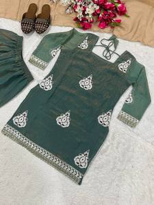 Ramdev Trading MT-4023 Women's Heavy Fendy <b>Silk</b> <b>Kurta</b>/Kurti for Party Wedding & Diwali-Quick Dry Modern Style All Seasons - Product Image 6