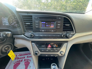 Hyundai Elantra SE FWD 2017 - Product Image 4
