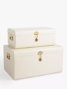 Organizador de Ropa Metálico Premium Unicorn Handicrafts |   Almacenamiento Duradero de Diseño Europeo para Hoteles, Minoristas y Decoración del Hogar - Product Image 3