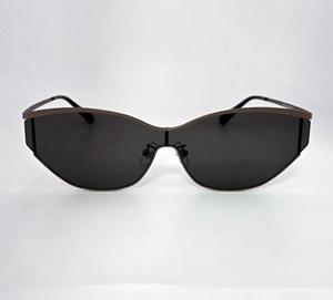 Gafas de Sol Polarizadas de Nylon con Marco Metálico de Alta Calidad, Diseño Moderno y Duradero, para Hombre y Mujer, Nueva Colección RTS 2026 - Product Image 2