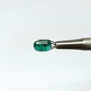 Esmeralda Verde de 2.89 Quilates, Corte Cojín, de Zambia - Product Image 5