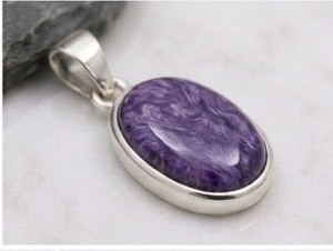 Pendentif en argent Charoite, pendentif ovale en argent sterling avec pierre précieuse Charoite violette, bijou artisanal en pierre naturelle, cadeau pour femme - Product Image 3