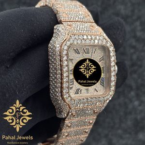 นาฬิกาข้อมือทองคำทรงสี่เหลี่ยมหรูหราจาก Pahal Jewels พร้อมสายประดับเพชรและหน้าปัดคริสตัลแซฟไฟร์สำหรับผู้หญิง - Product Image 3