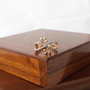 18ct Gold Cubic Zirconia Wave Twist Open <b>Ring</b> for Women Elegant Fashion <b>Statement</b> <b>Ring</b> Wedding Party Gift Fine Jewelry - Product Image 3