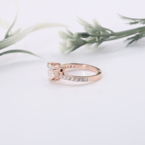 Anillo de compromiso y boda de lujo en oro rosa con diamante cultivado en laboratorio de corte media luna, engaste pavé con punta en V, solitario, regalo para mujer - Product Image 2