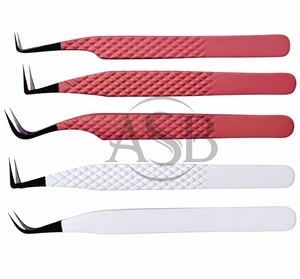 Nouvelle pince à cils 2026 à 9 degrés et courbée en acier inoxydable avec impression de logo personnalisé pour extensions de cils - Product Image 1