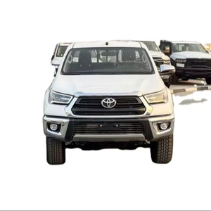 NUEVO TOYOTA HILUX SR5 2026, TRANSMISIÓN MANUAL, DOBLE CABINA, 4 PUERTAS, MOTOR DIÉSEL 4.1-6L TURBO, FAROS LED, R20 IZQUIERDO, Cuero Oscuro - Product Image 1